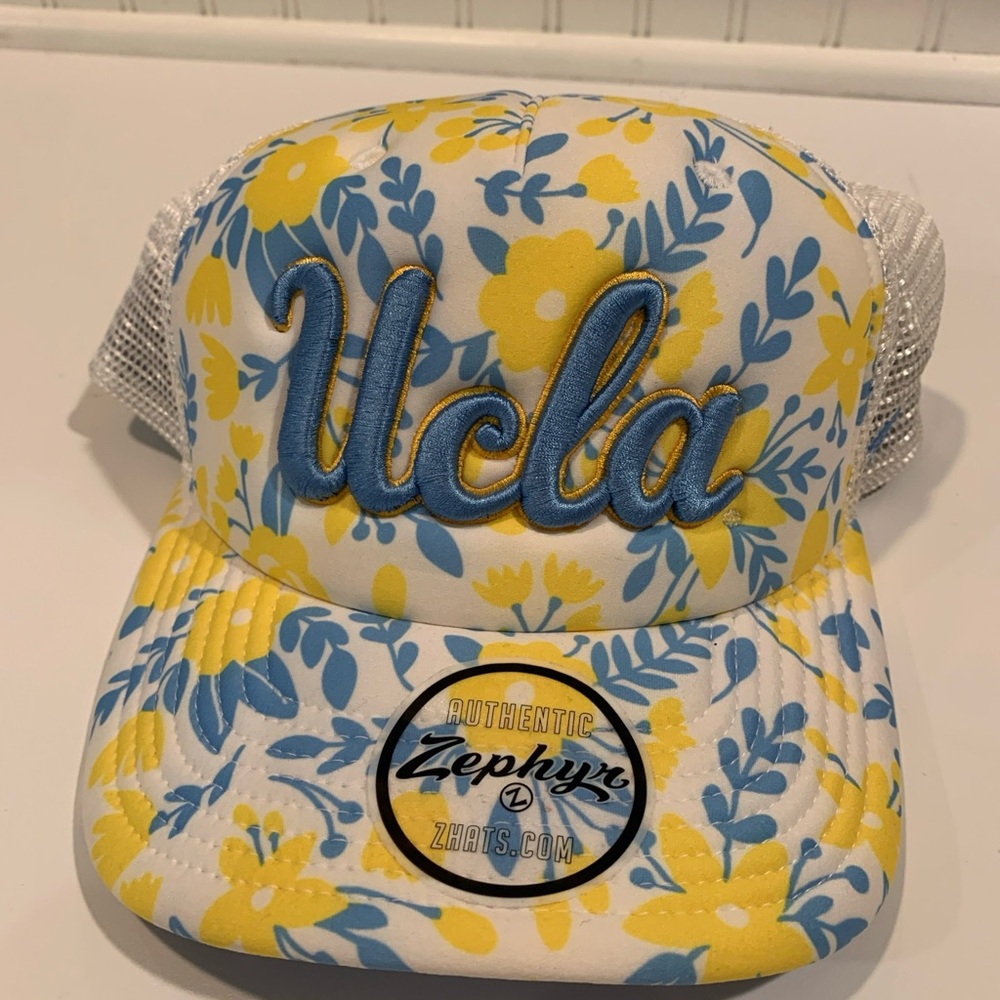 UCLA Bruins BIG10 Snapback Baseball Hat Cap Adjustable